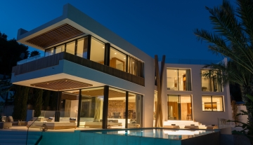 Resa Estates Villa Can Furnet ibiza night huse.jpg